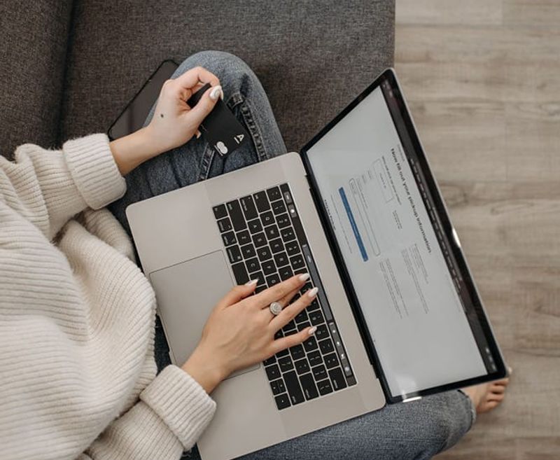 A user making a purchase on the PIN Marketplace